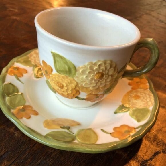 Vintage Metlox Tea Cup Poppy Trail - Picture 1 of 4